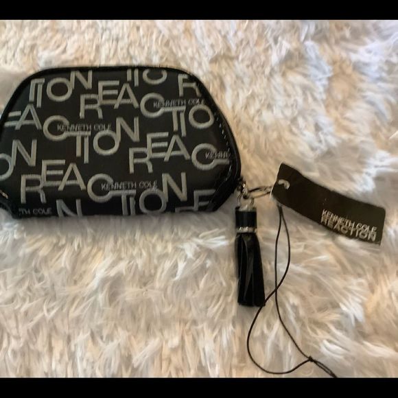 Nwt Kenneth Cole reaction mini wallet - Picture 3 of 9